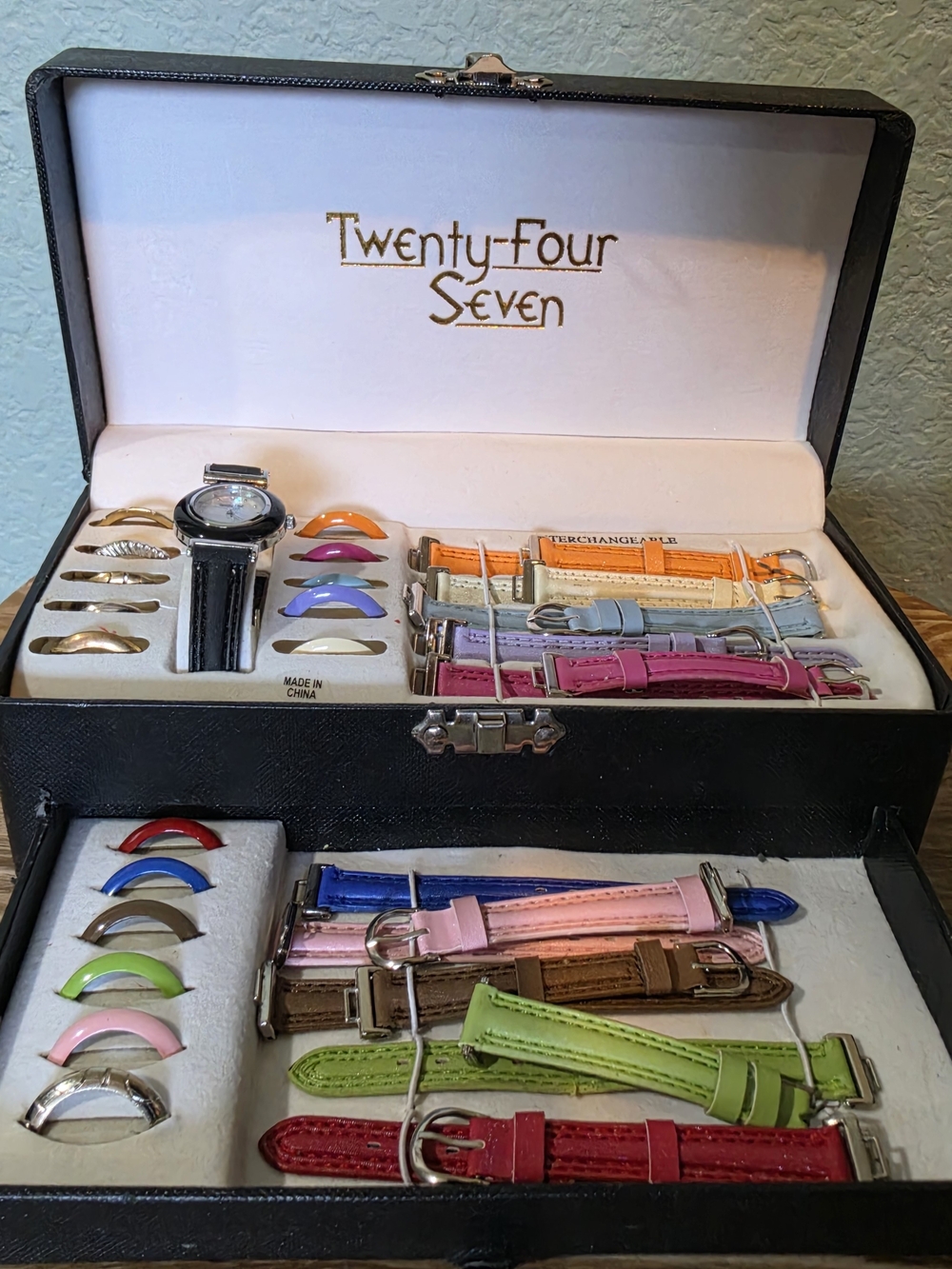 Twenty-Four Seven Vintage Women's Analog Interchangeable Watch Set In Box